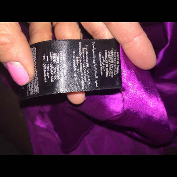 100% Silk Bebe Dress - Picture 5 of 6